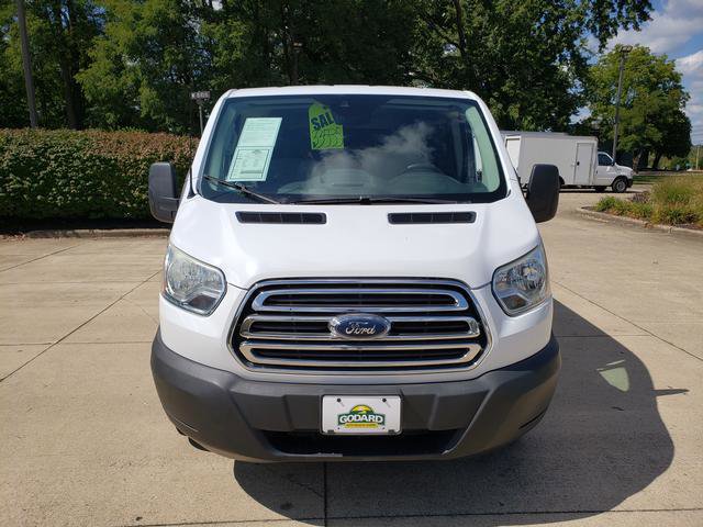 Used 2015 Ford Transit 350 XLT image 2