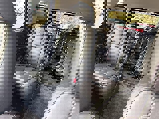 Used 2012 Cadillac Escalade Platinum image 38