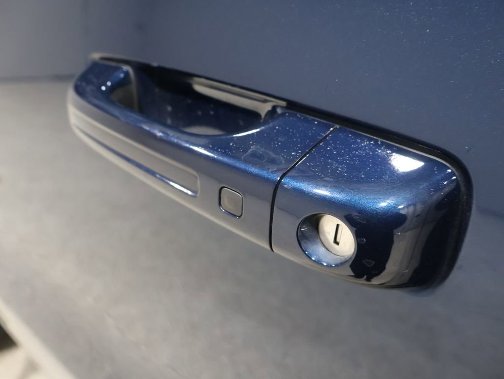 Used 2023 RAM 1500 Laramie image 11