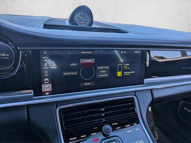 Used 2019 Porsche Panamera 4 AWD/4WD image 12