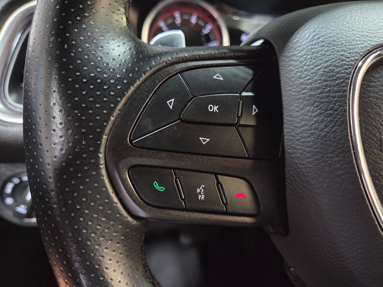Used 2022 Dodge Challenger GT AWD/4WD image 33