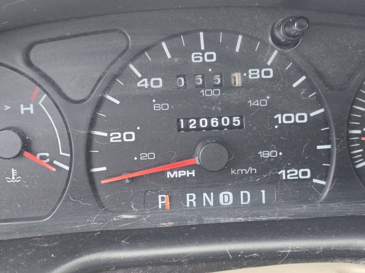 Used 2003 Ford Taurus SES FWD image 18