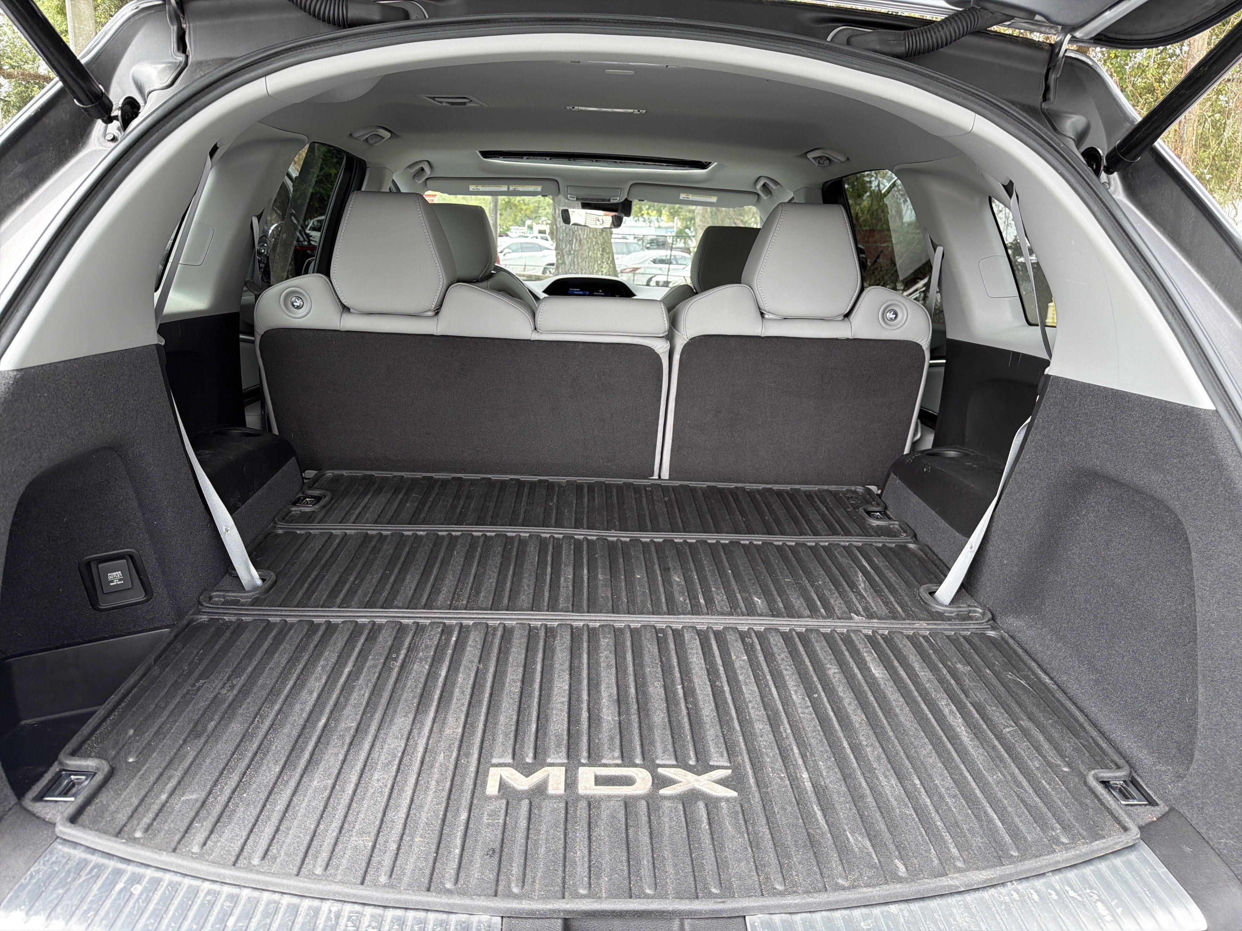 Used 2020 Acura MDX SH-AWD image 34