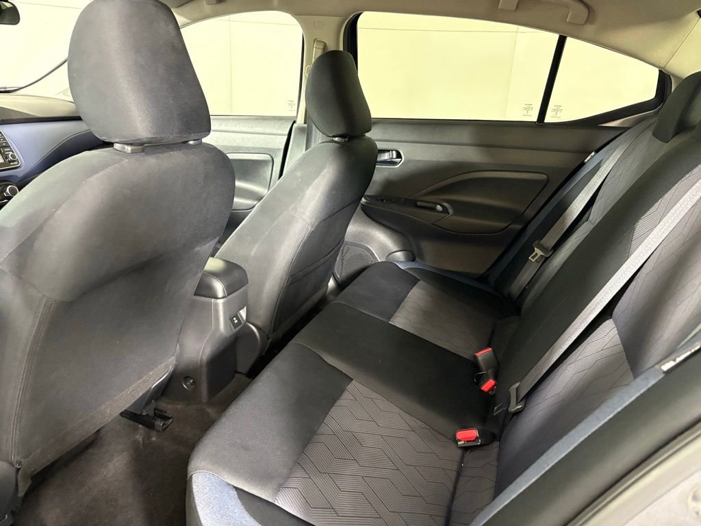 Used 2023 Nissan Versa SV image 34