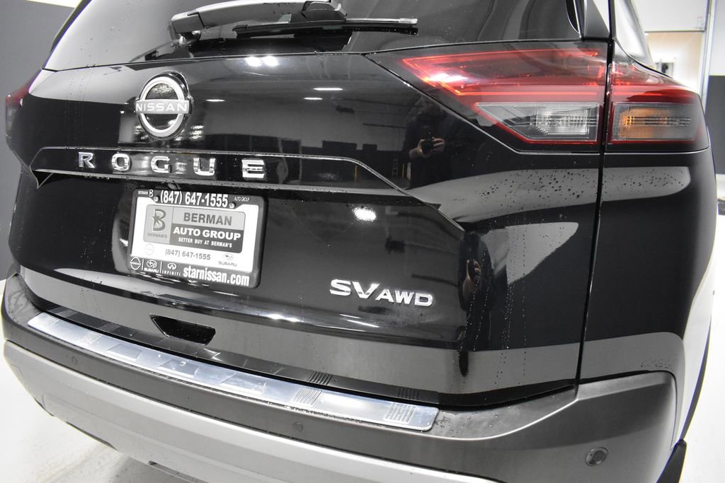 Certified 2023 Nissan Rogue SV image 12