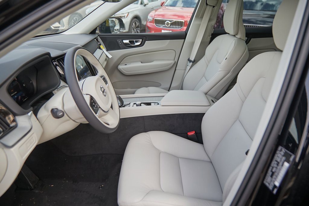 New 2025 Volvo XC60 T8 Plus w/ Protection Package Premier image 13