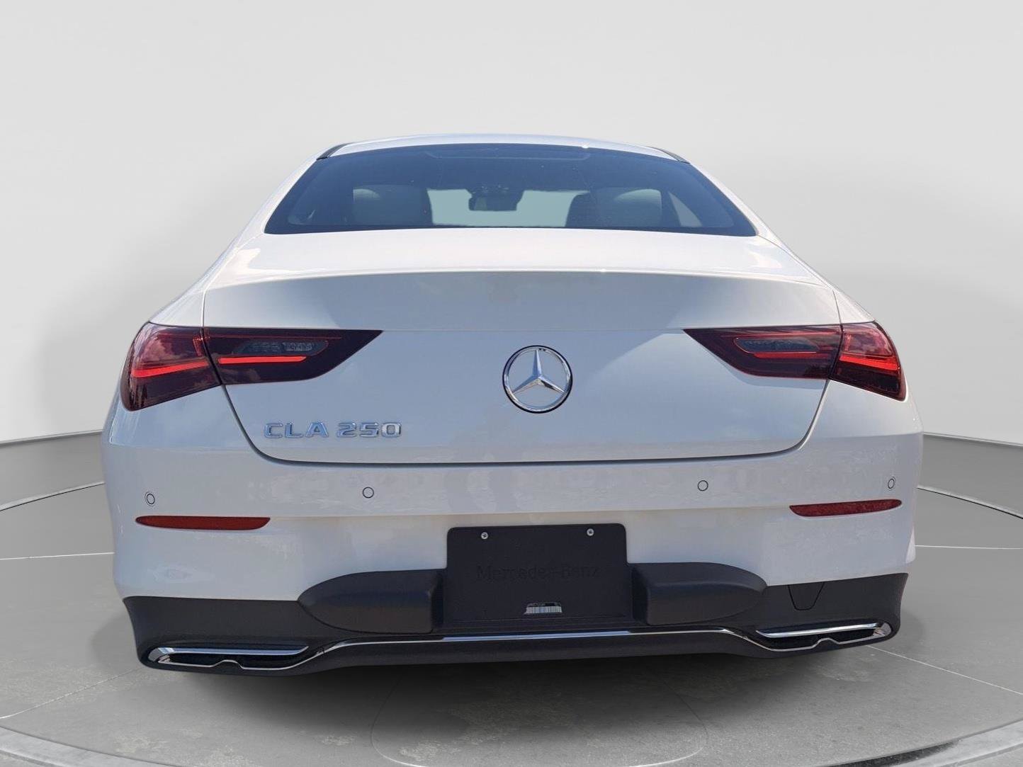 Used 2026 Mercedes-Benz CLA 250 image 4