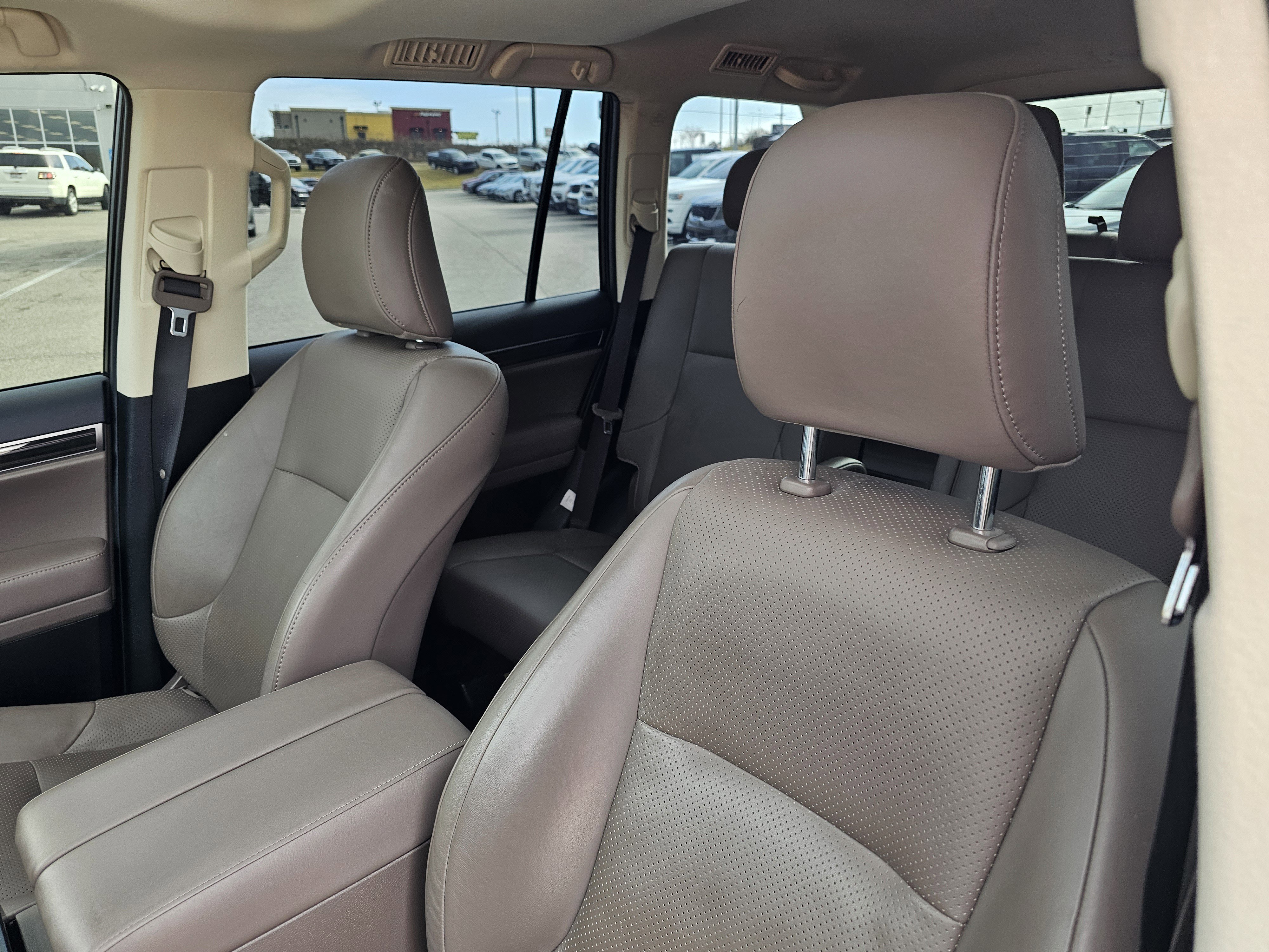 Used 2022 Lexus GX 460 Luxury image 18