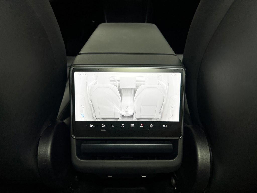 Used 2026 Tesla Model Y 2WD image 20