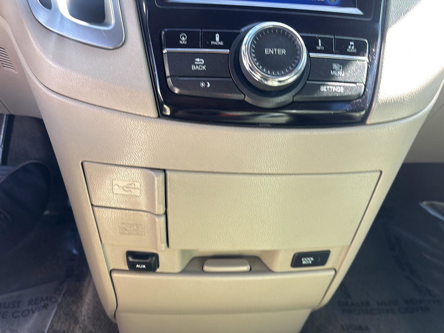 Used 2014 Honda Odyssey EX-L image 17