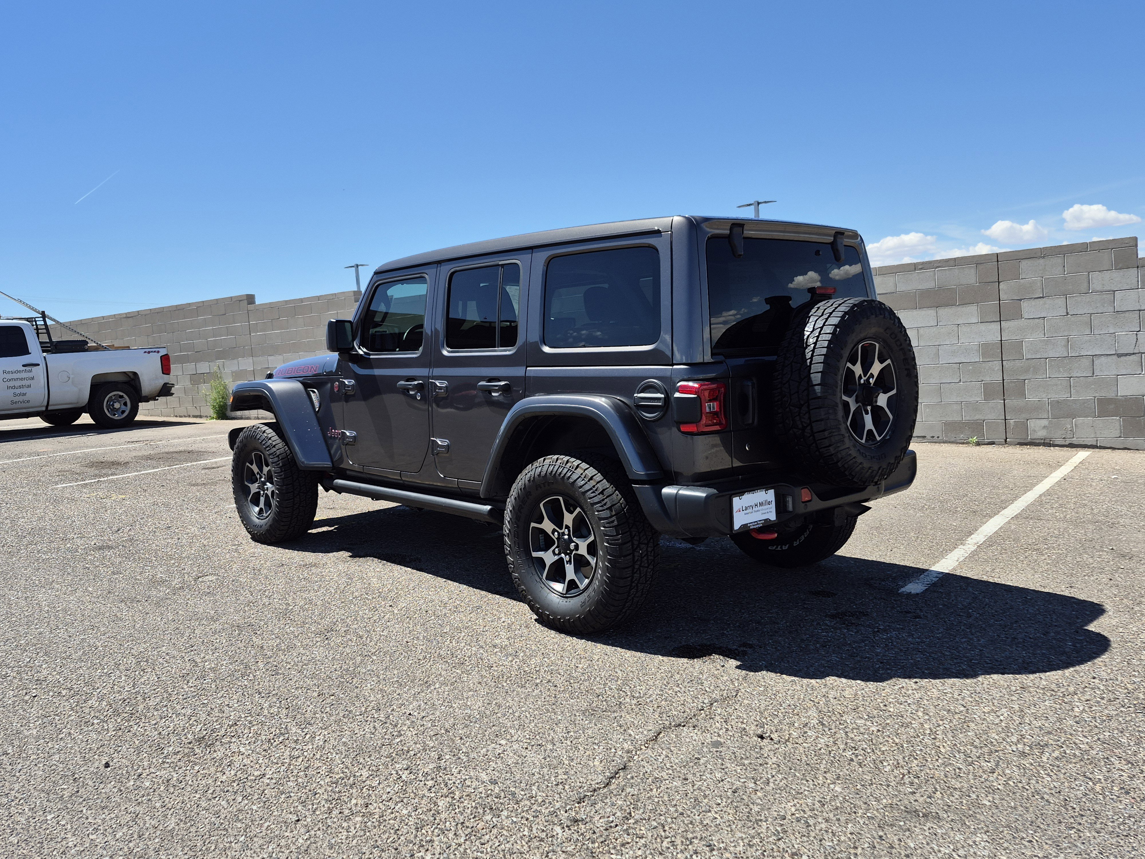 Used 2019 Jeep Wrangler Unlimited Rubicon image 3
