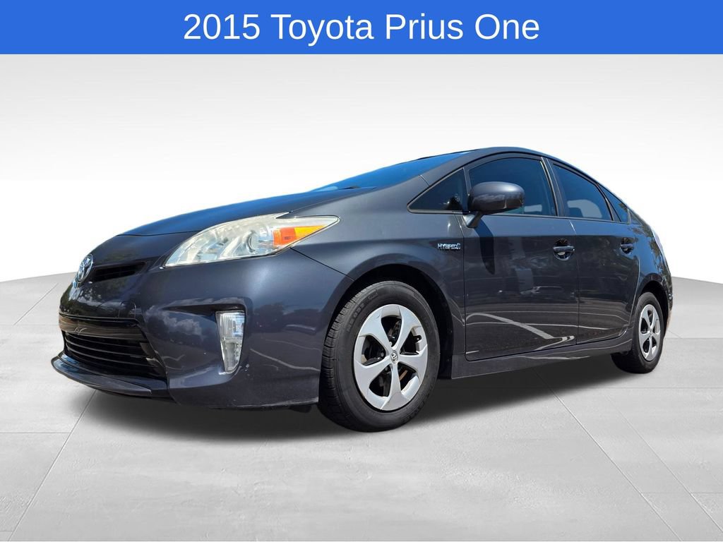 Used 2015 Toyota Prius Three w/ Solar Roof Package FWD image 10