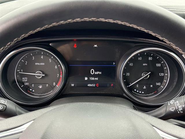 Used 2022 Buick Encore GX Select w/ Sport Touring Package image 26