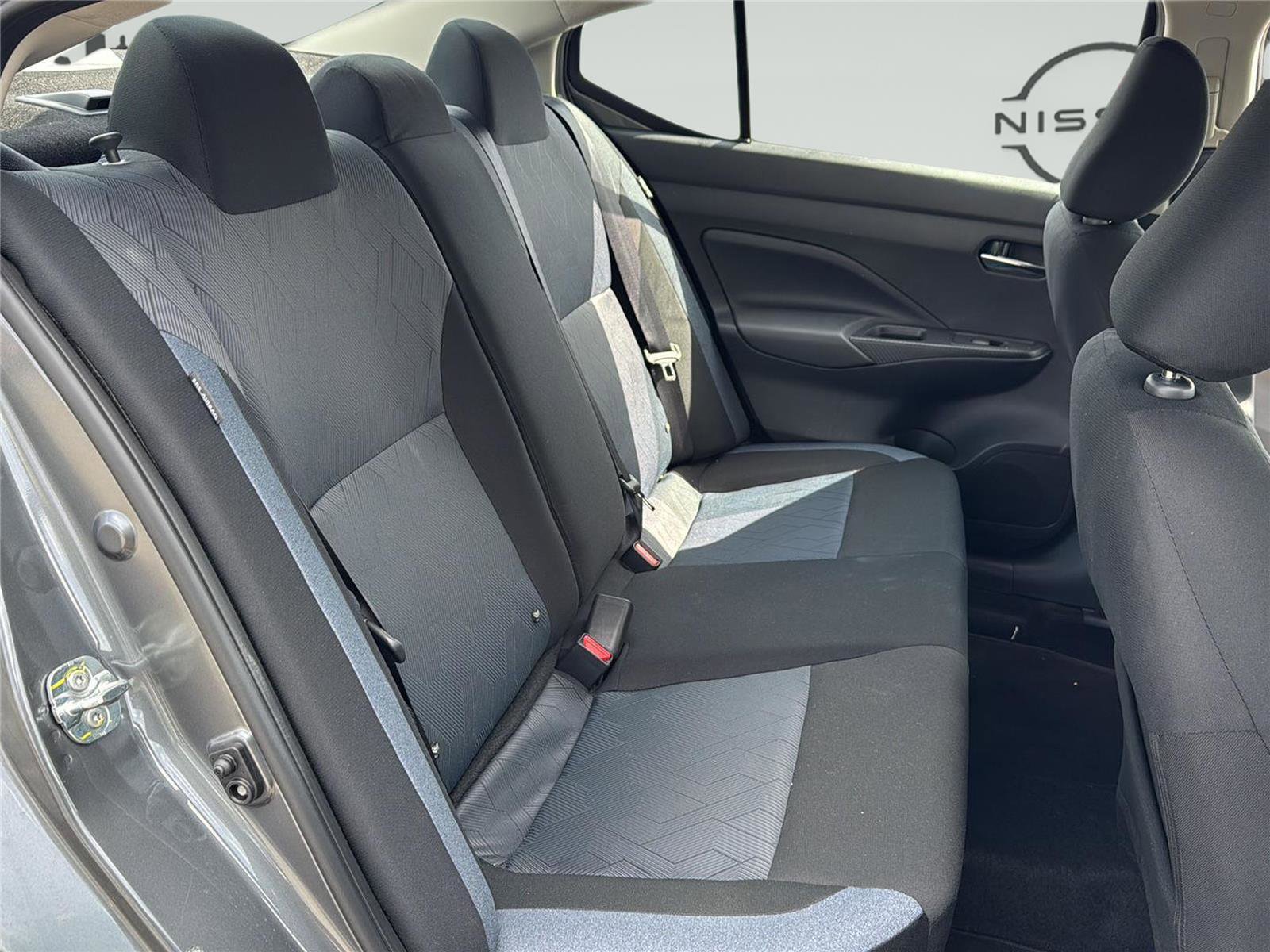 Used 2025 Nissan Versa SV w/ Trunk Package image 24