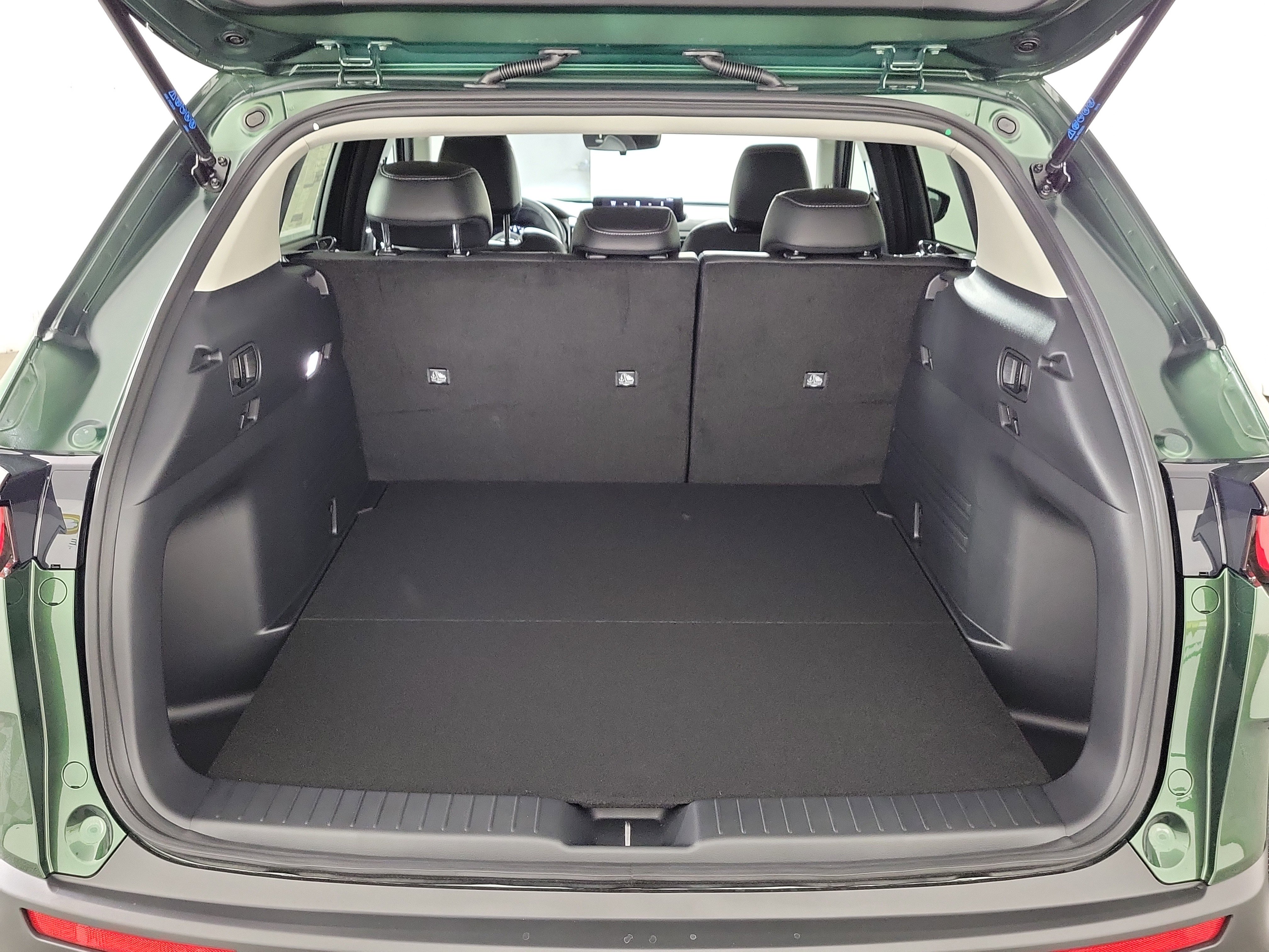 New 2026 MAZDA CX-50 AWD 2.5 S w/ Cargo Package image 26