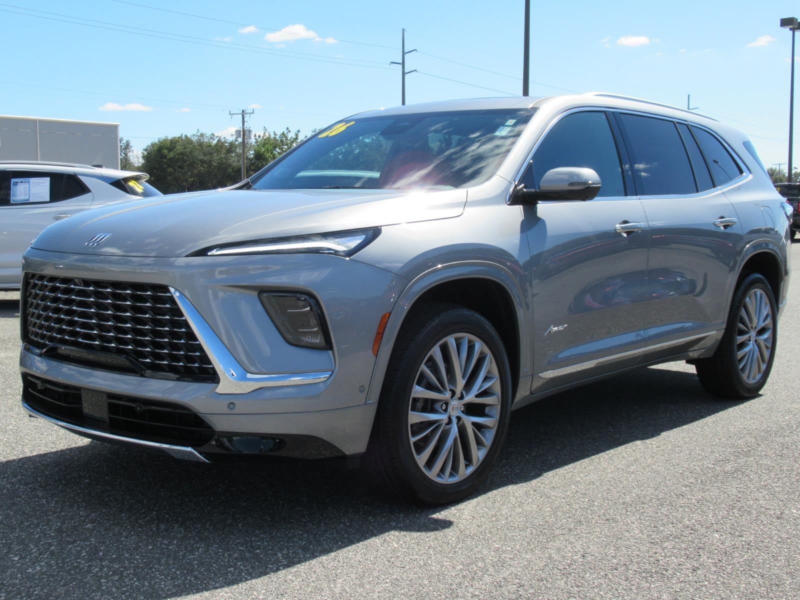 Used 2026 Buick Enclave Avenir w/ Super Cruise Package AWD/4WD image 4