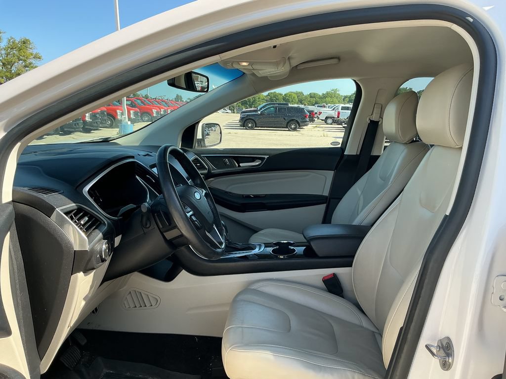 Used 2017 Ford Edge Titanium AWD/4WD image 15