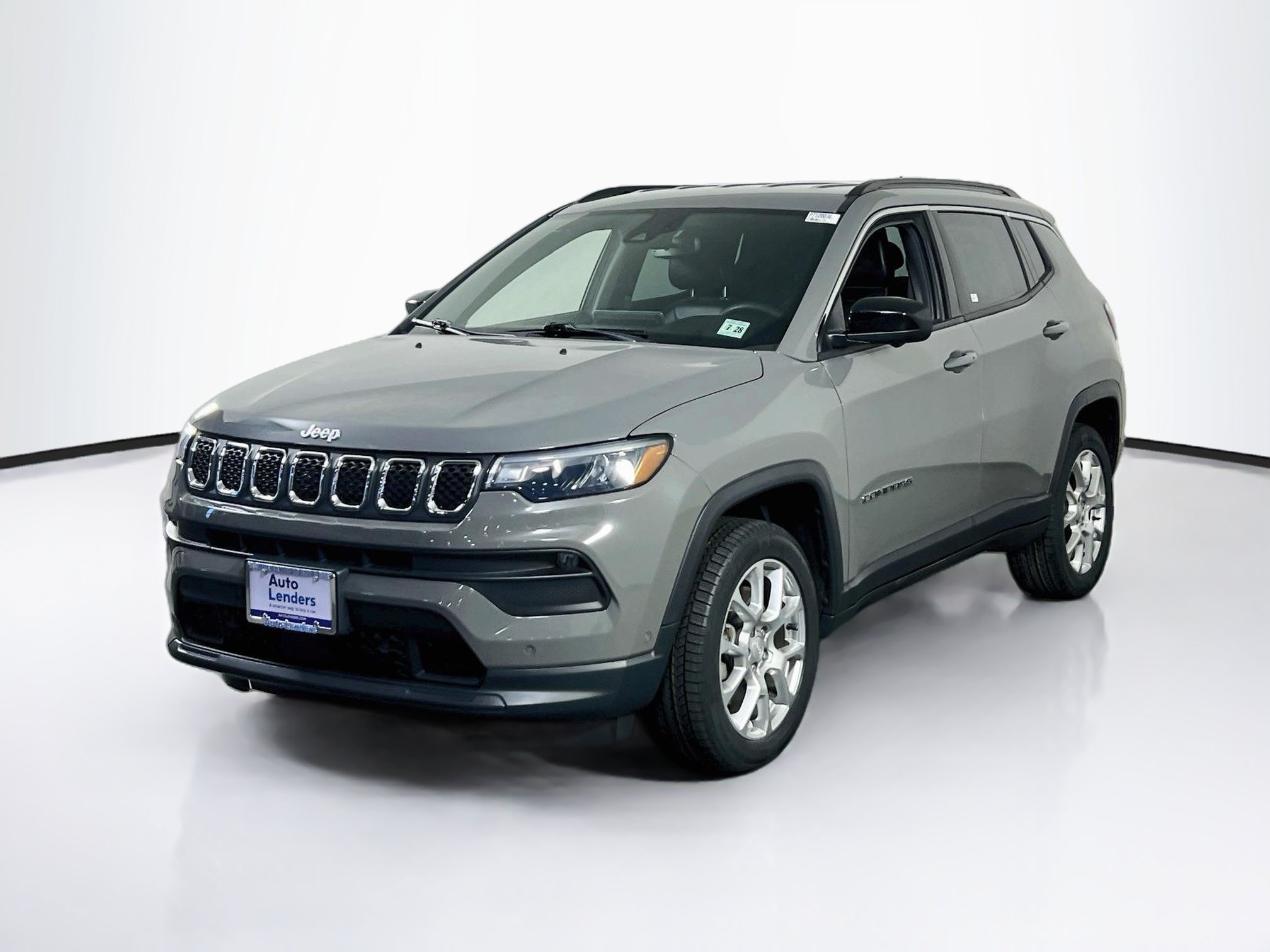 Used 2023 Jeep Compass Latitude
