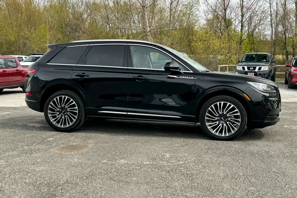 Used 2022 Lincoln Corsair Reserve w/ Sport Package AWD/4WD image 2