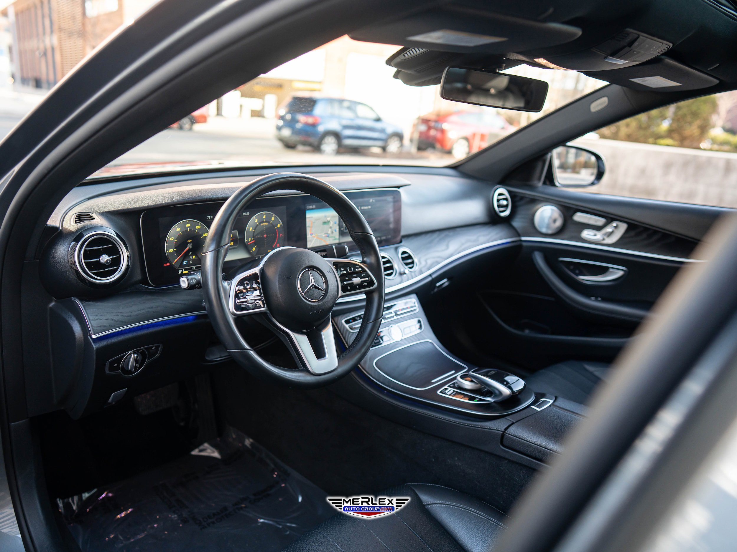 Used 2019 Mercedes-Benz E 300 4MATIC w/ Premium 1 Package image 14
