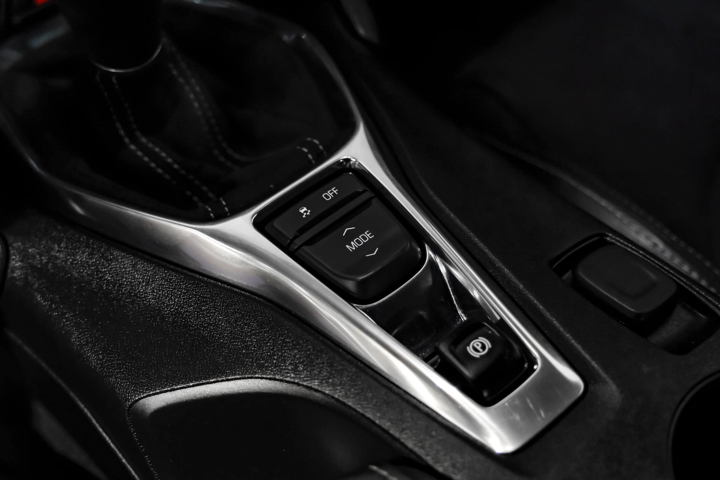Used 2019 Chevrolet Camaro SS RWD image 30