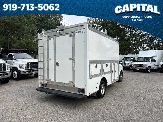 Used 2023 Ford E-350 and Econoline 350 Super Duty w/ Power Windows & Locks Group RWD image 10