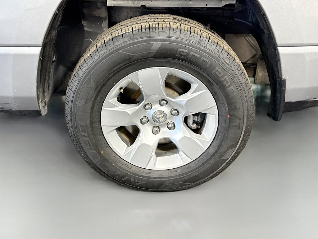 Used 2022 RAM 1500 Lone Star AWD/4WD image 36