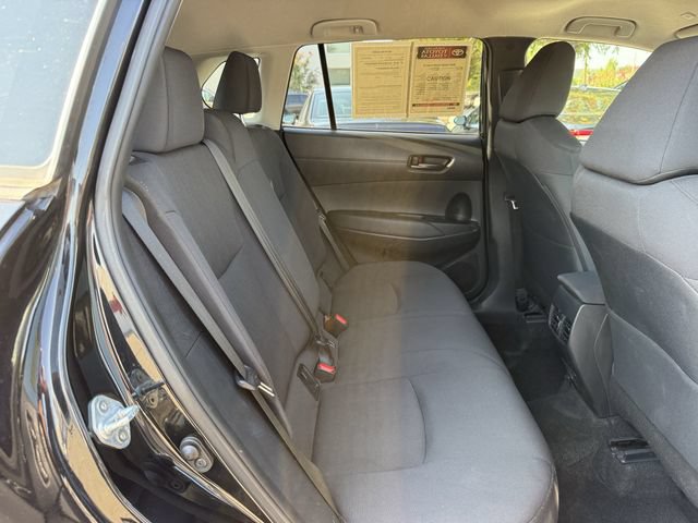 Used 2025 Toyota Corolla Cross LE FWD image 33
