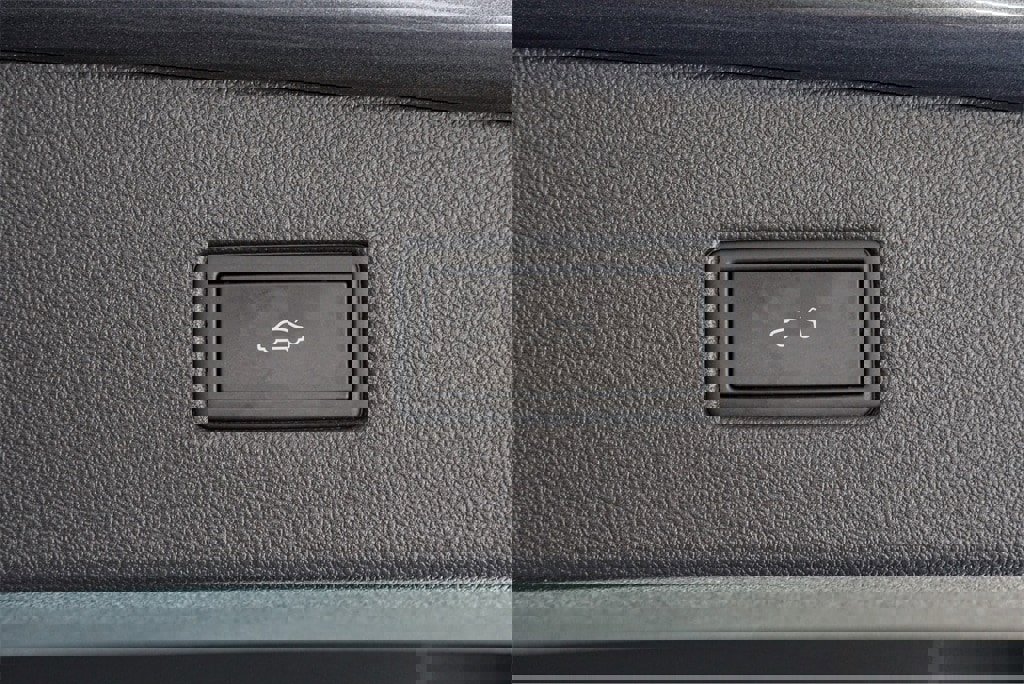 Used 2022 Volkswagen Tiguan SE image 31