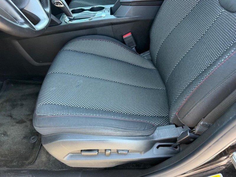 Used 2015 Chevrolet Equinox LT FWD image 19