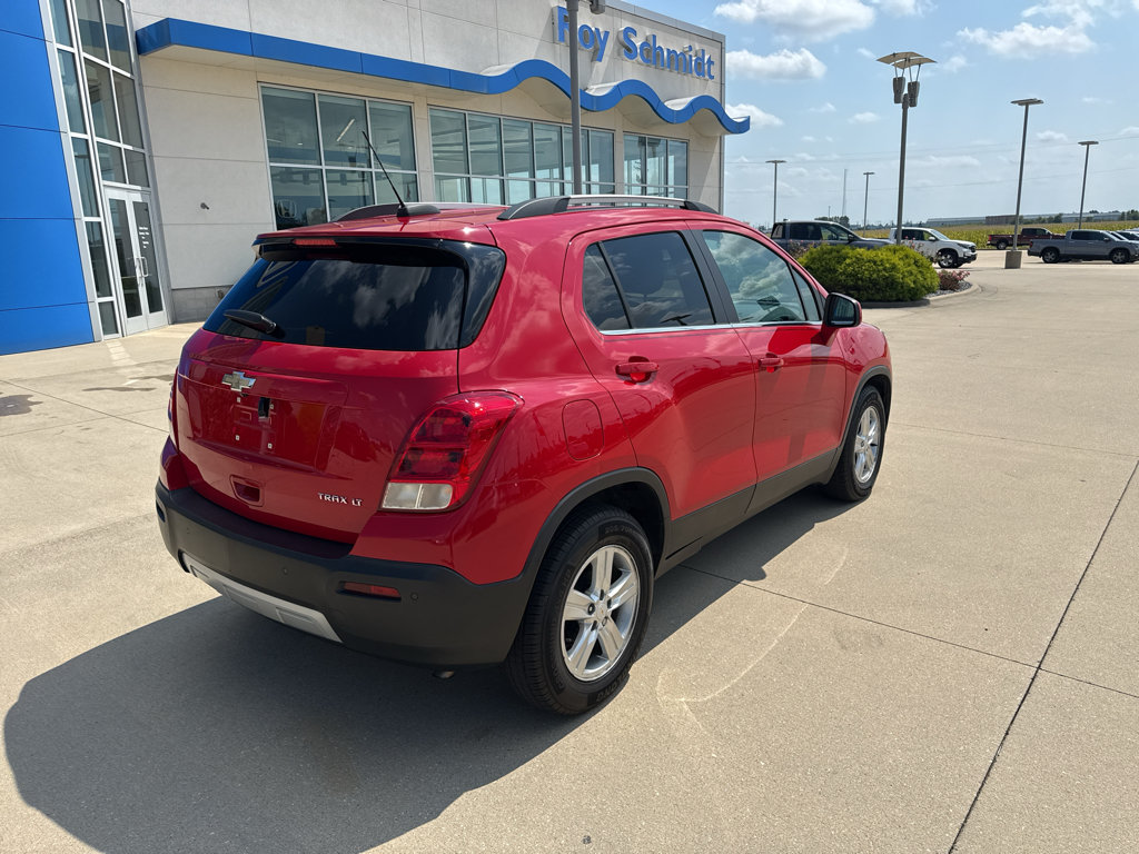 Used 2016 Chevrolet Trax LT w/ LT Convenience Package FWD image 5