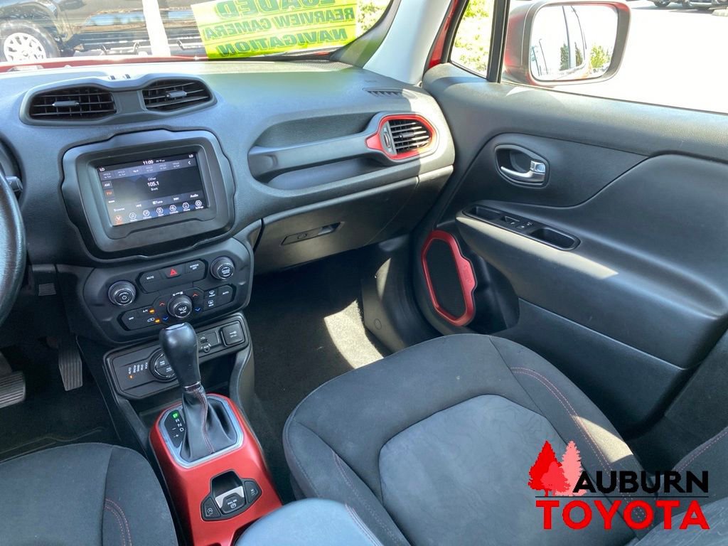 Used 2020 Jeep Renegade Trailhawk w/ Cold Weather Group AWD/4WD image 21