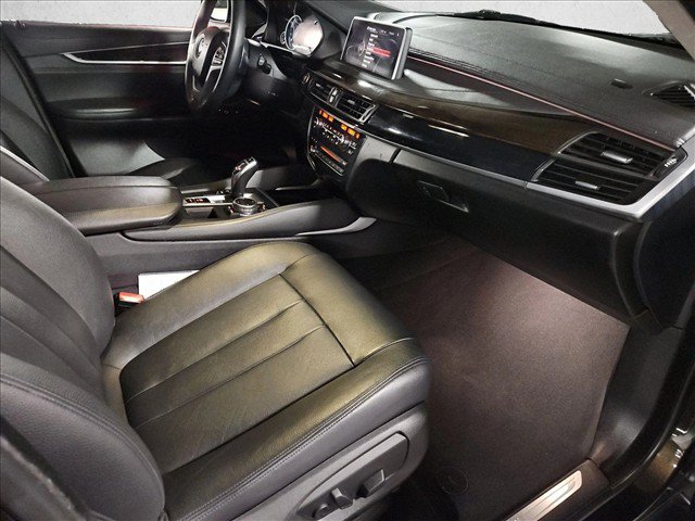 Used 2015 BMW X6 sDrive35i RWD image 23