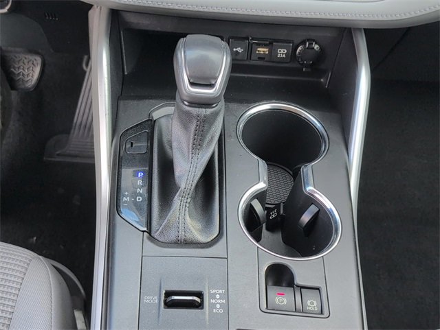 Used 2021 Toyota Highlander LE image 16