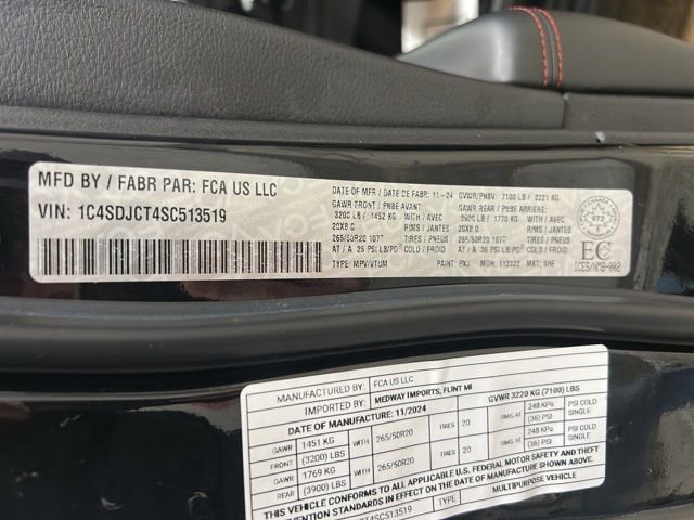 Used 2025 Dodge Durango R/T image 32