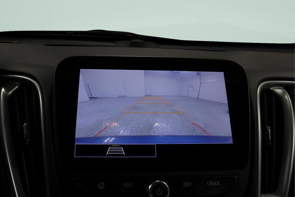 Used 2025 Chevrolet Malibu LT image 12