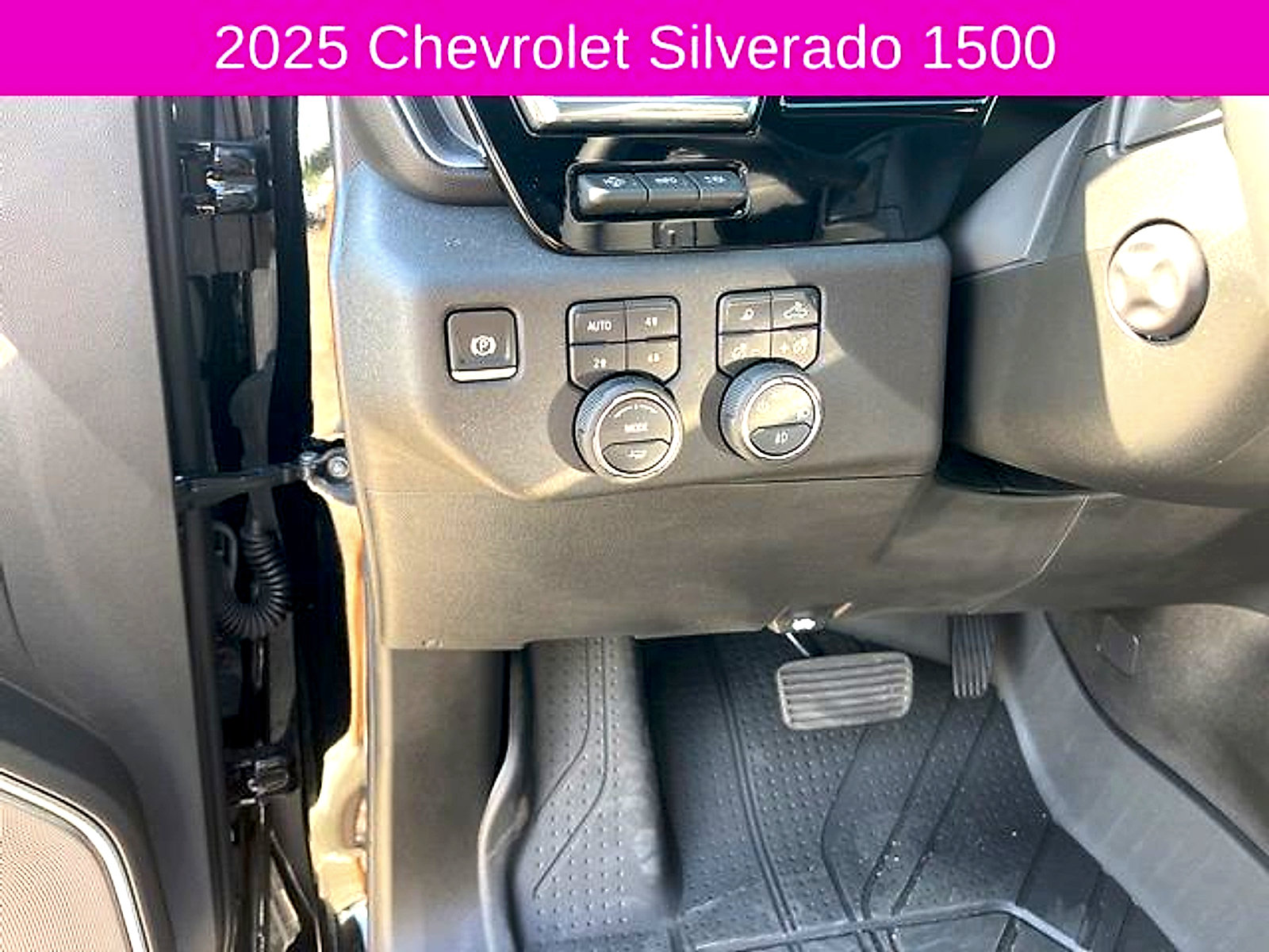 New 2025 Chevrolet Silverado 1500 High Country w/ High Country Premium Package AWD/4WD image 12