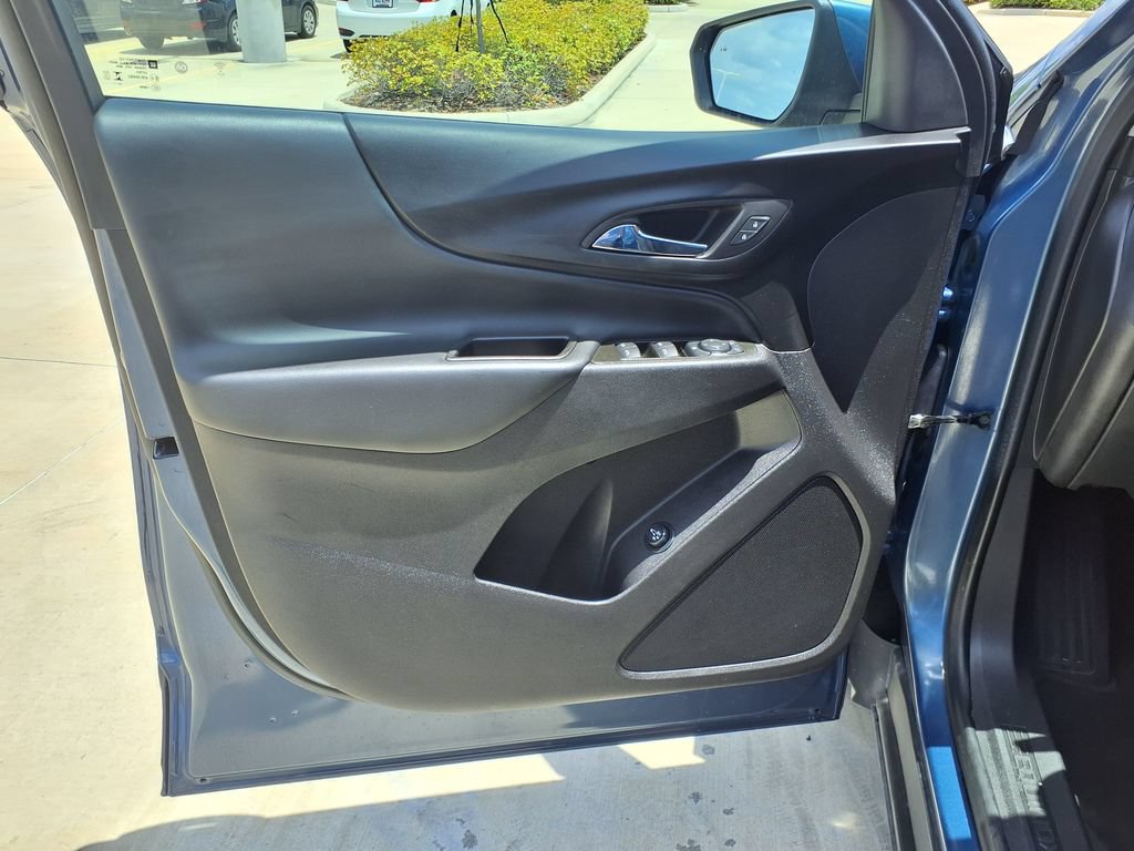 Used 2024 Chevrolet Equinox LT FWD image 14