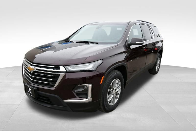 Used 2023 Chevrolet Traverse LT AWD/4WD image 2