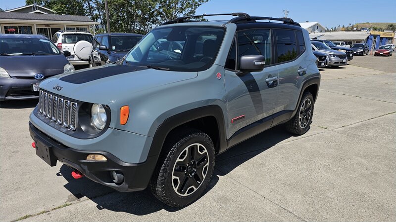 Used 2017 Jeep Renegade Trailhawk
