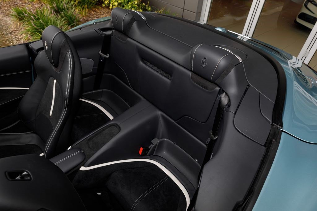 Used 2026 Ferrari Roma Spider RWD image 21