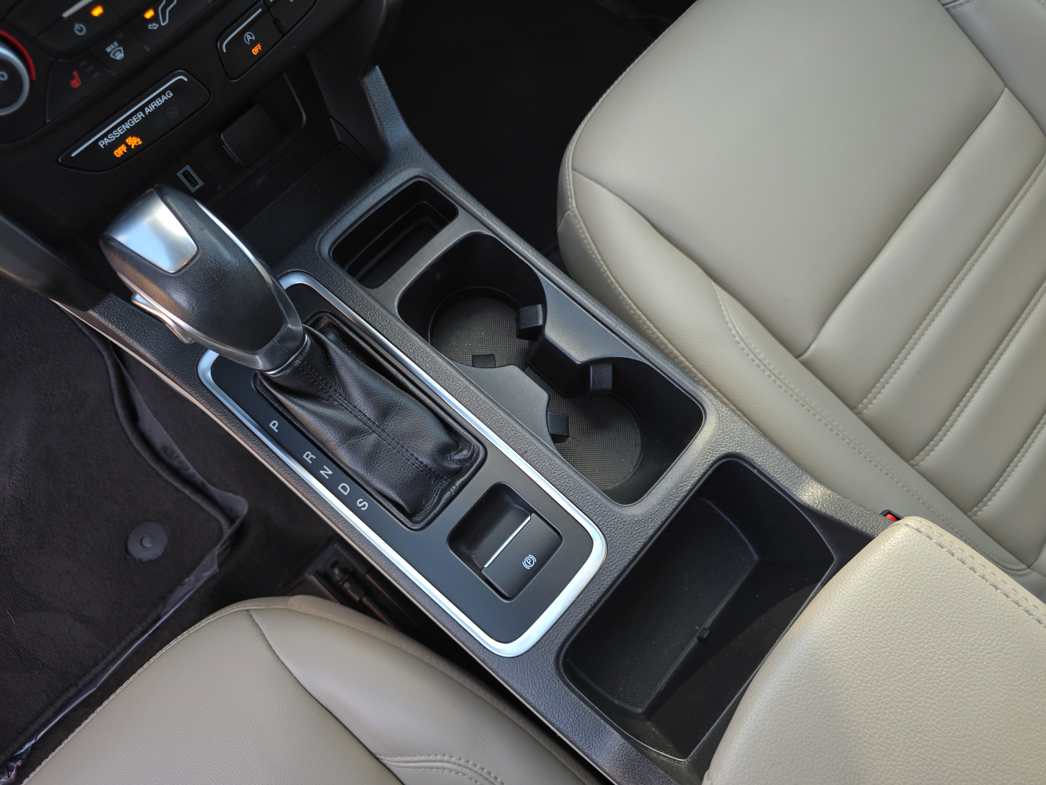 Used 2019 Ford Escape SEL FWD image 24
