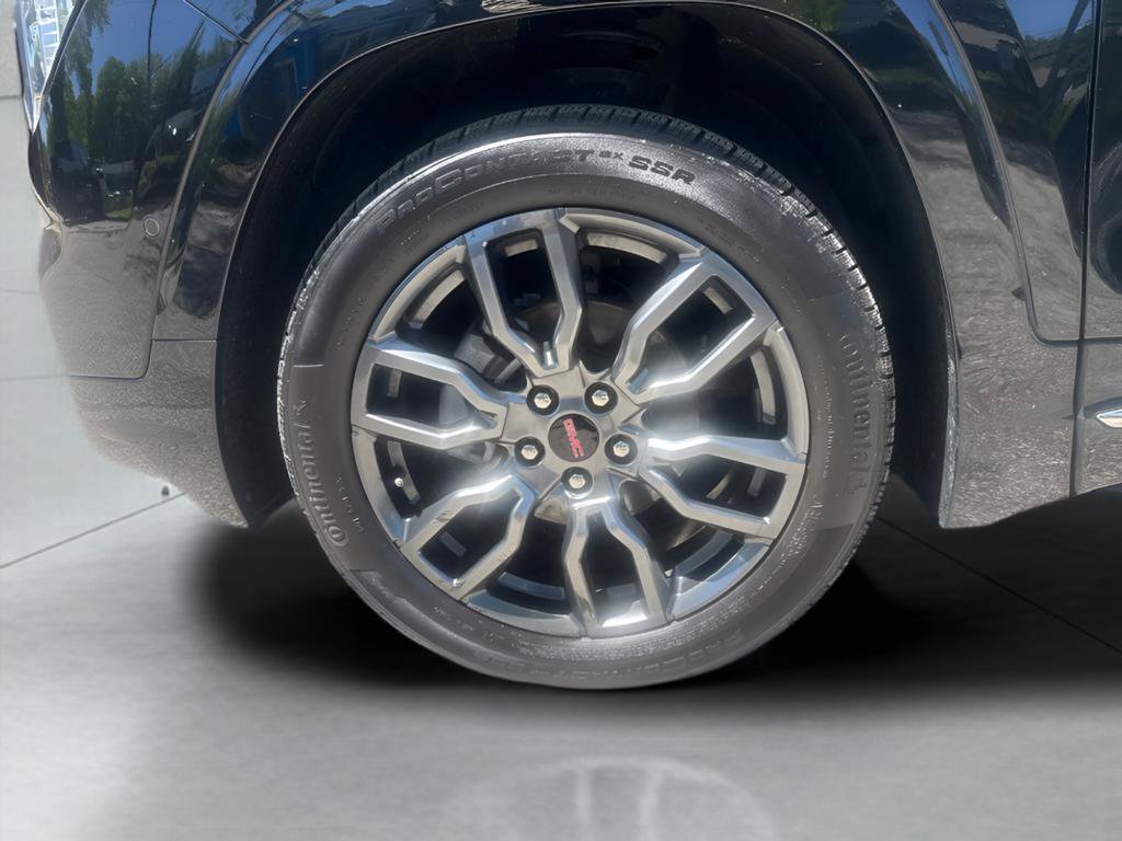 Used 2022 GMC Terrain Denali w/ Black Diamond Edition AWD/4WD image 5