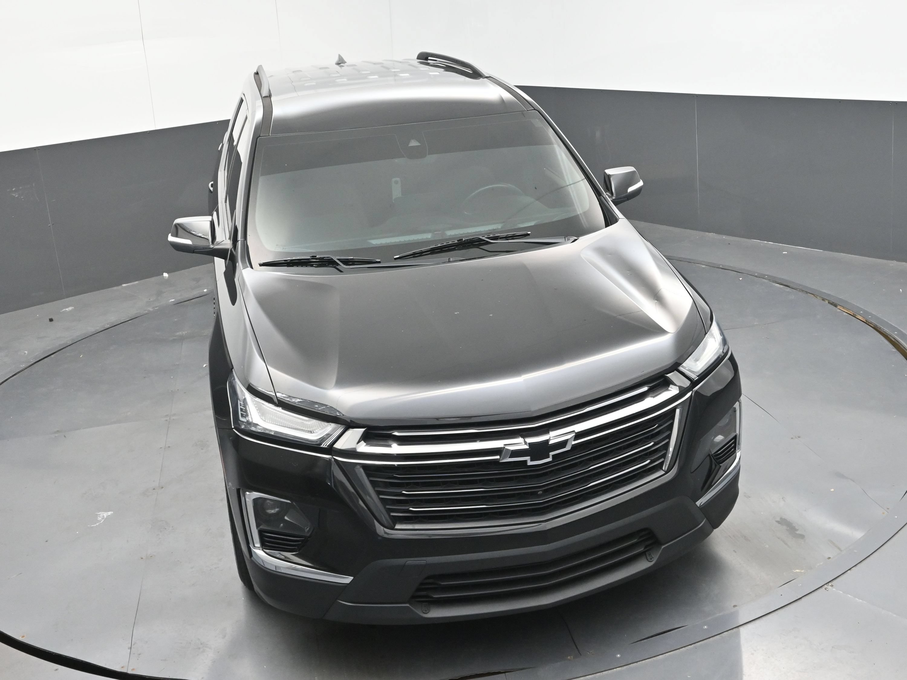 Used 2023 Chevrolet Traverse LT FWD image 38