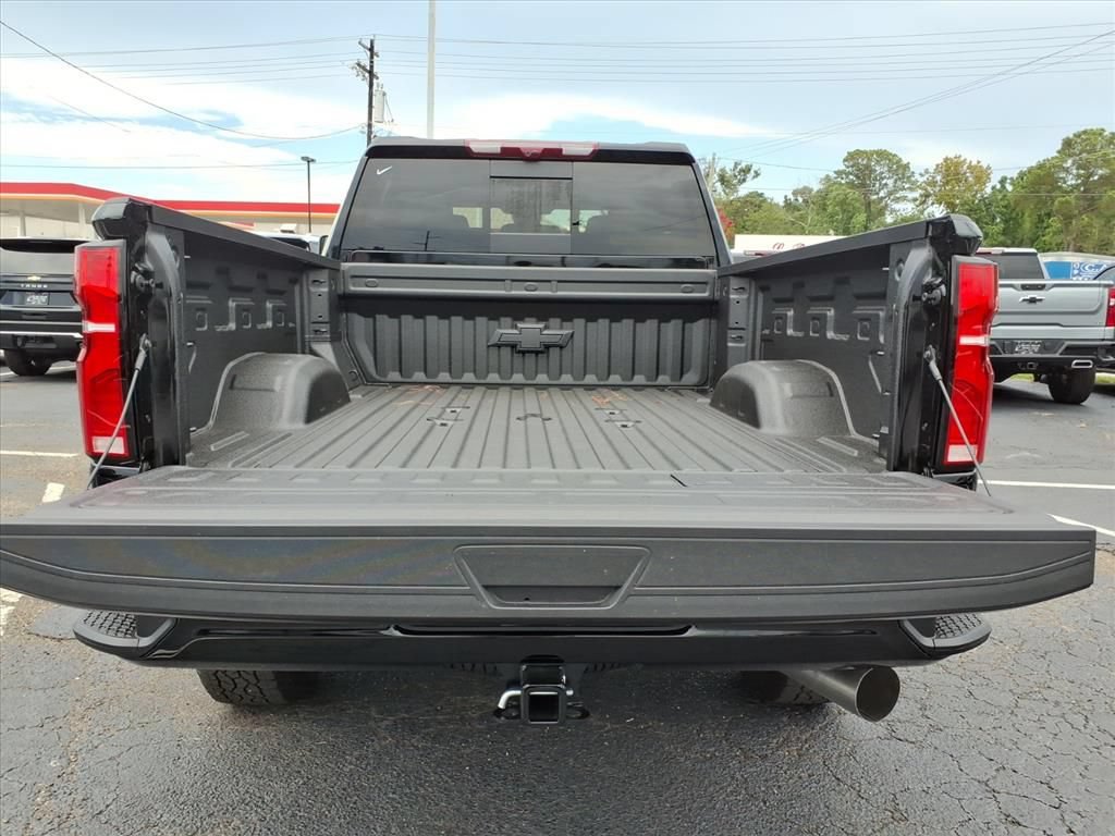 New 2026 Chevrolet Silverado 2500 High Country w/ Technology Package AWD/4WD image 15