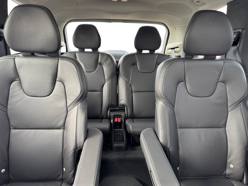 New 2026 Volvo XC90 T8 Ultra w/ Protection Package Premier image 24