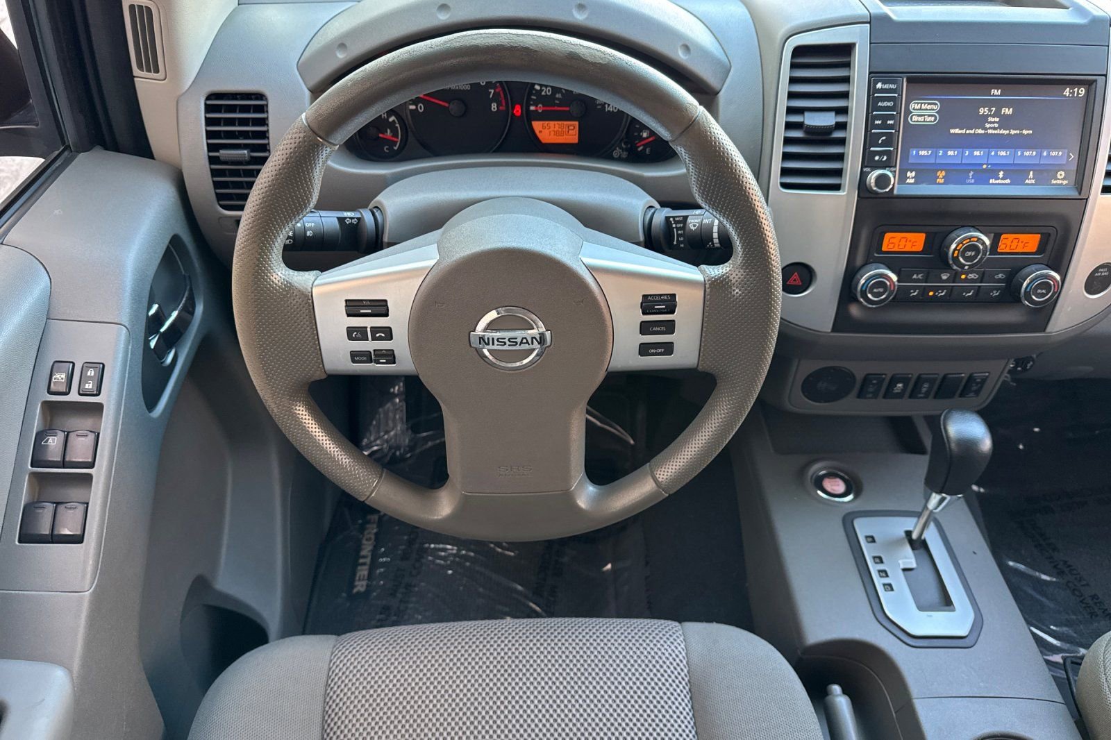Used 2021 Nissan Frontier SV RWD image 16