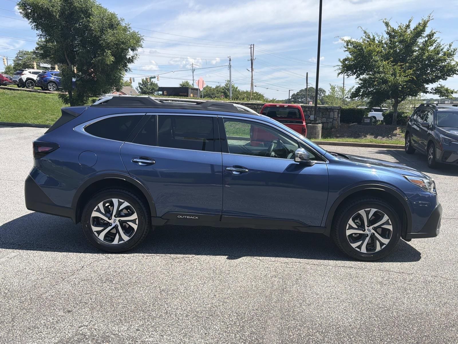 Certified 2021 Subaru Outback Touring w/ Popular Package #2 AWD/4WD image 8