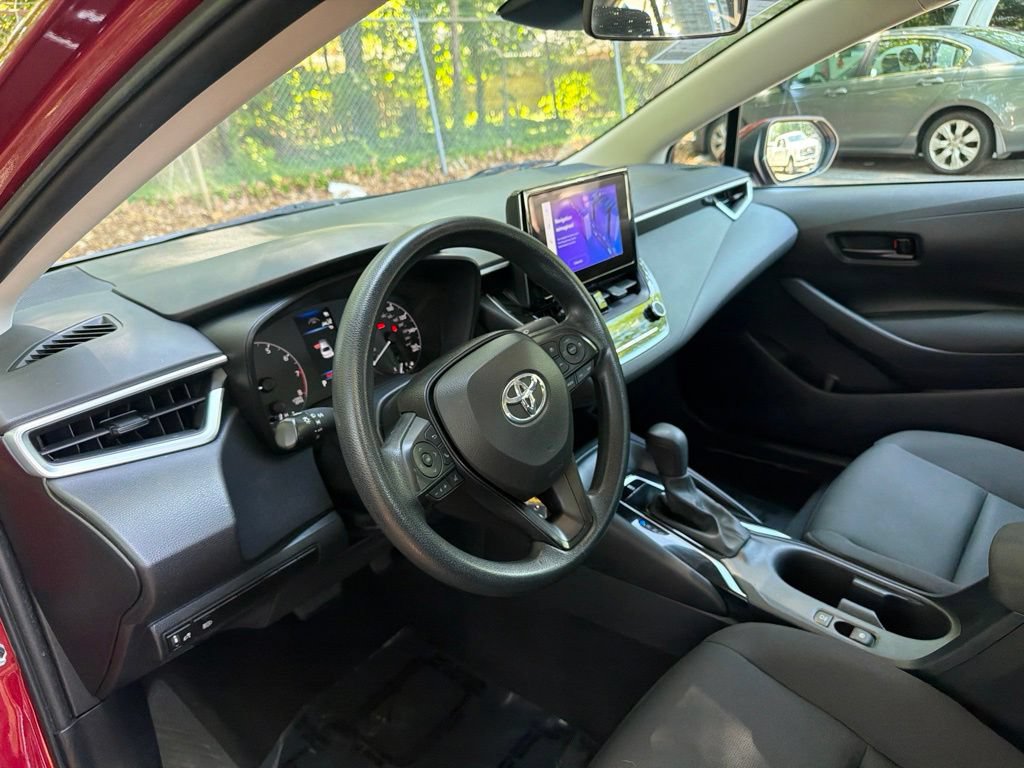 Used 2024 Toyota Corolla LE FWD image 12