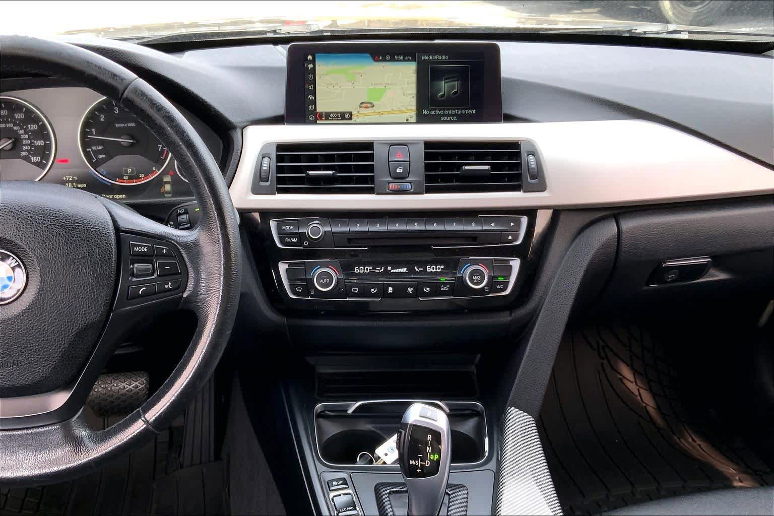 Used 2018 BMW 320i Sedan image 7